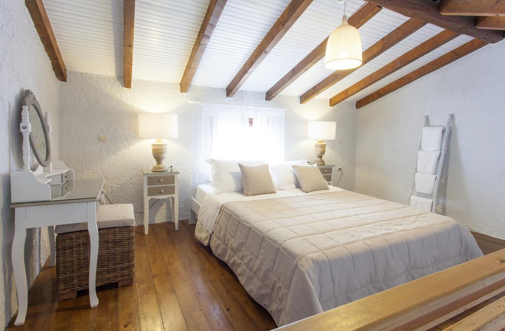 Longós Glyfada Beach Villas מראה חיצוני תמונה
