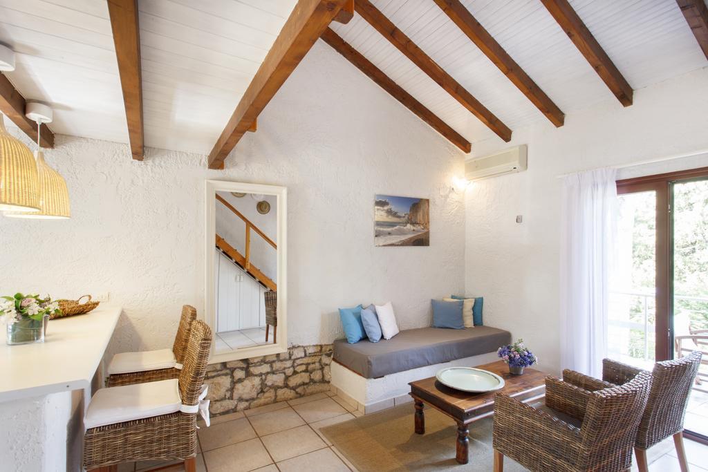 Longós Glyfada Beach Villas חדר תמונה