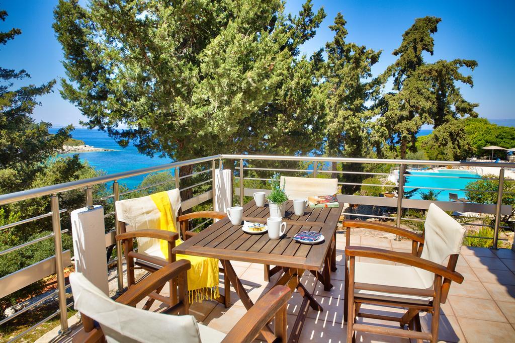 Longós Glyfada Beach Villas מראה חיצוני תמונה